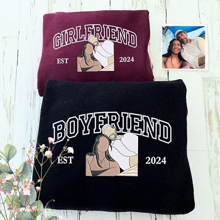 カップル写真刺繍フーディー | パーソナライズされた彼と彼女のスウェットシャツ | カップル向け記念日ギフト