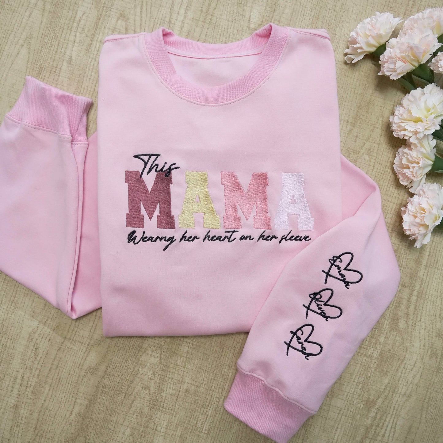 💖刺繍入り「愛は袖に宿る」Tシャツ/スウェット/パーカー 〜ママの愛情を形にした、世界で一つだけの贈り物