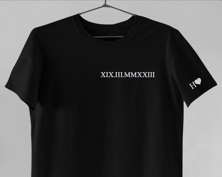 オリジナル 刺繍 イニシャル ローマ数字 Tシャツ