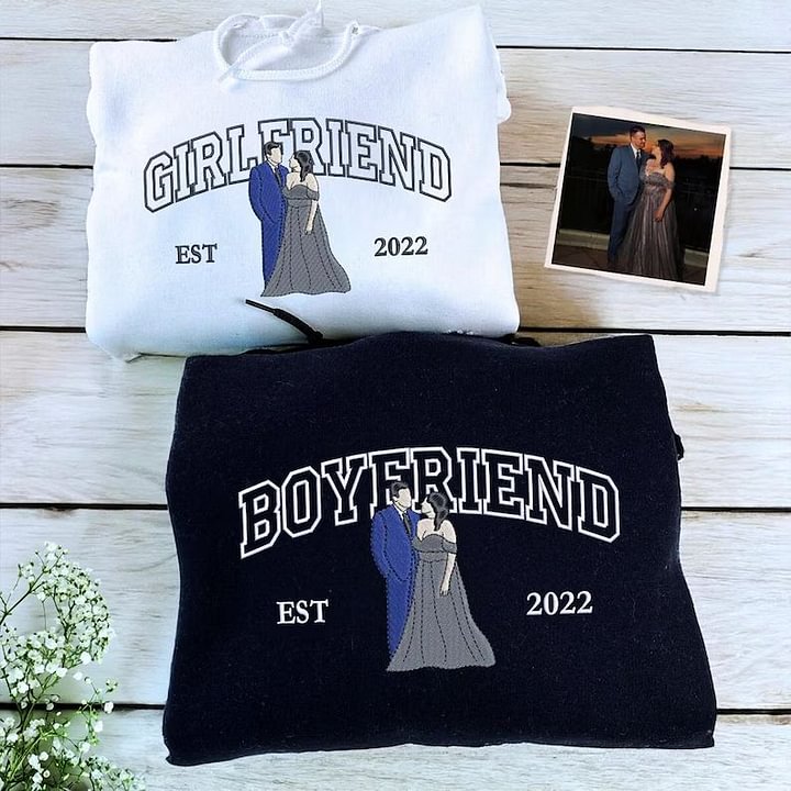 カップル写真刺繍フーディー | パーソナライズされた彼と彼女のスウェットシャツ | カップル向け記念日ギフト