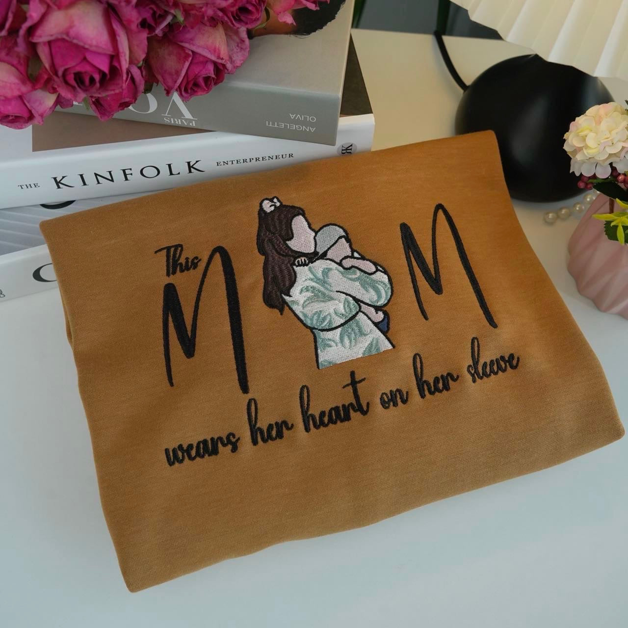 「愛は袖に宿る」写真刺繍Tシャツ/パーカー 〜世界で一つだけのオリジナルギフト