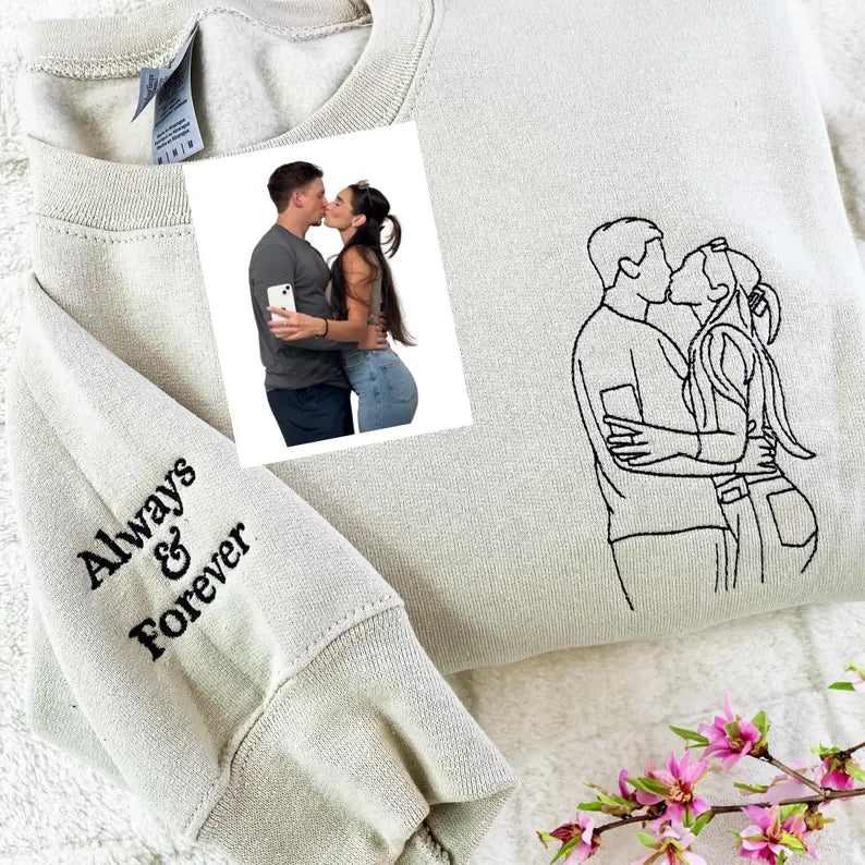 Custom Embroidered Portrait from Photo Sweatshirts, Couple Sweatshirts, Couple Portraits, Custom Photo Hoodies, Personalized Gifts for Couples
