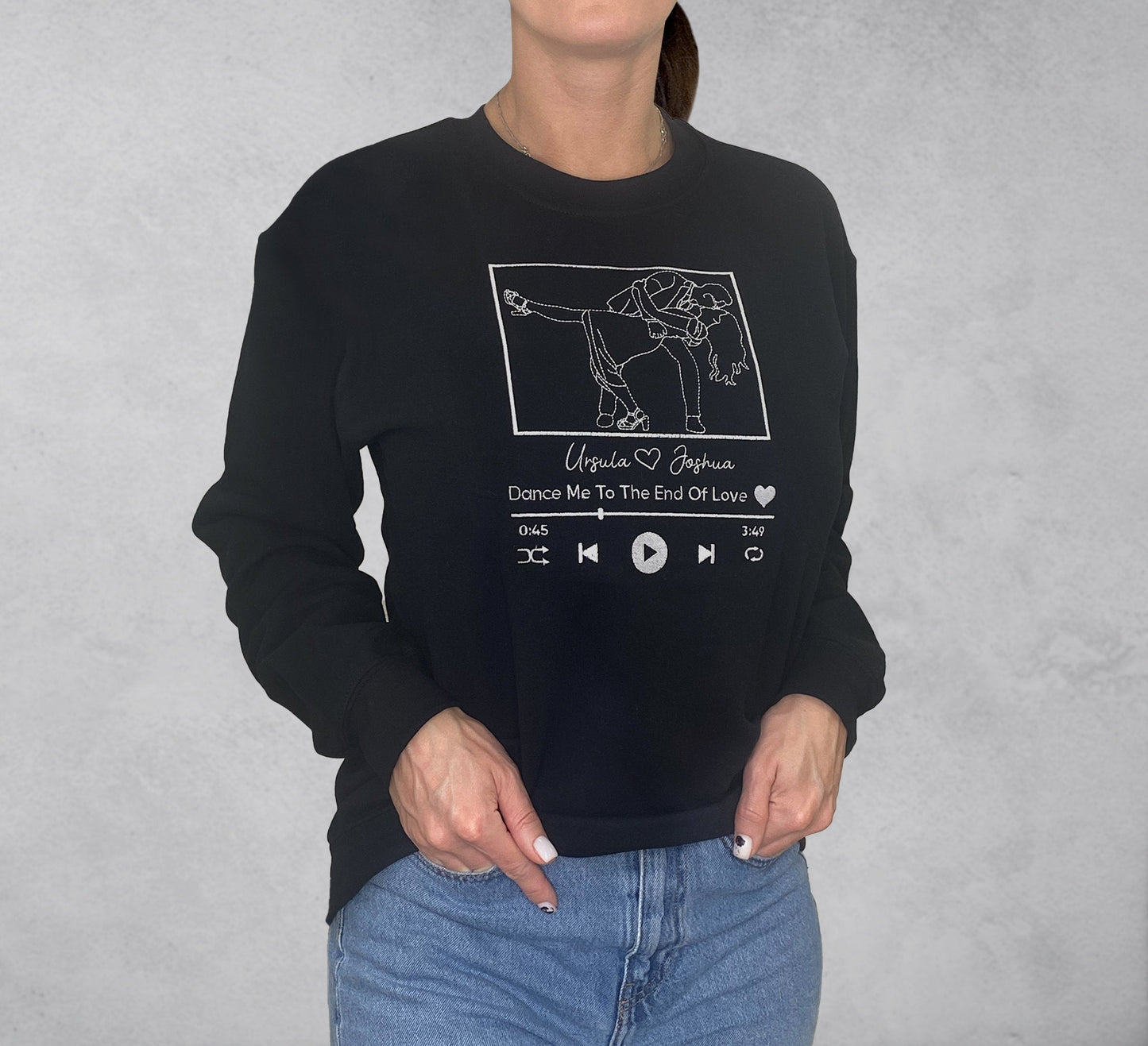 歌付きカスタム刺繍ポートレートスウェットシャツ、刺繍アウトライン写真スウェットシャツ、パーソナライズされたカップルパーカー、写真からのポートレート