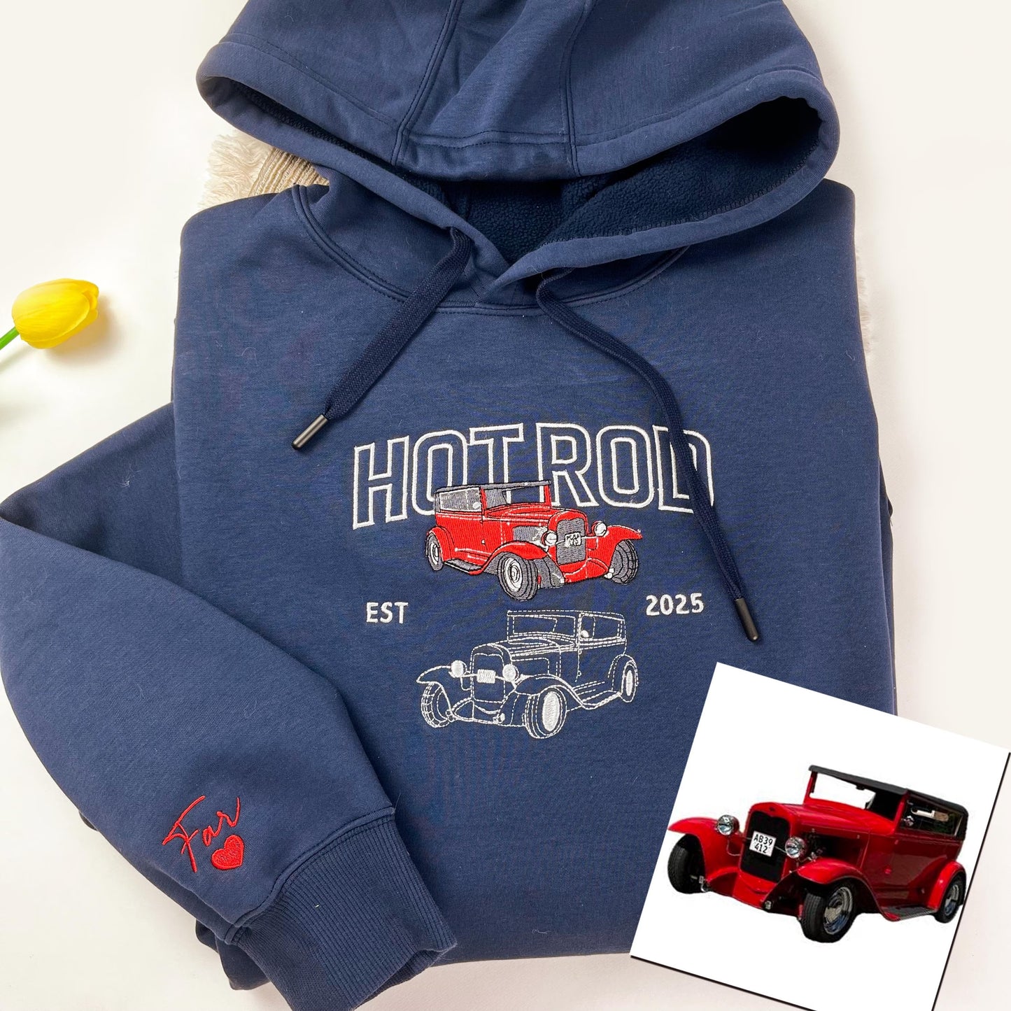 カスタムカー写真ダブル刺繍 Tシャツ/パーカー/スウェット — 彼氏・夫・カーラバーへのサプライズギフト