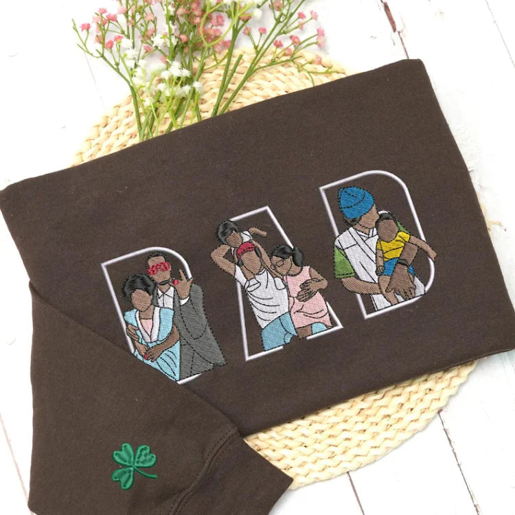 父の日ギフト 家族写真刺繍スウェット｜世界にひとつのオーダーメイドパーカー