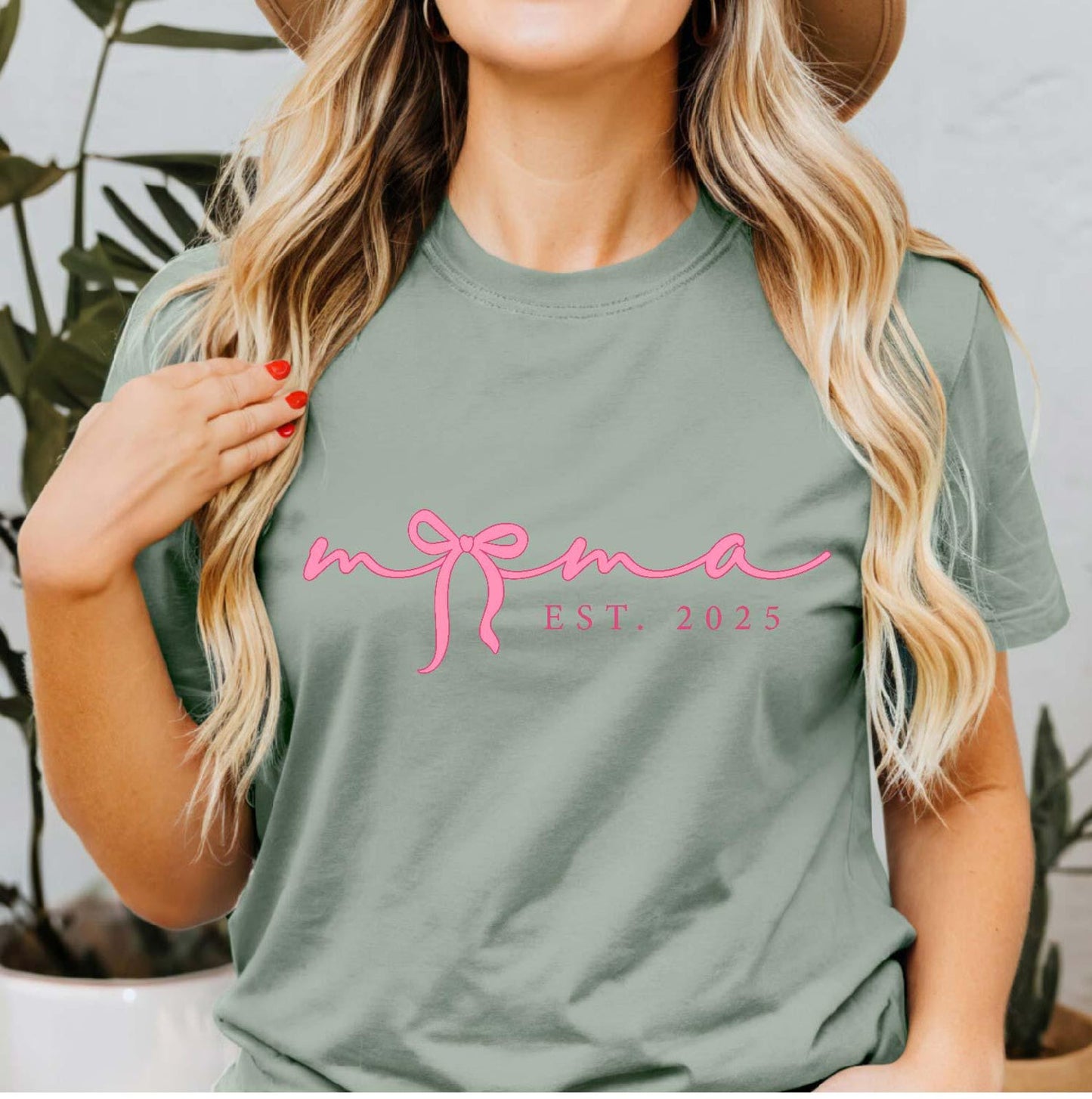 母の日限定｜カスタムピンクリボン「Mom Est. 2025」Tシャツ/スウェット/パーカー