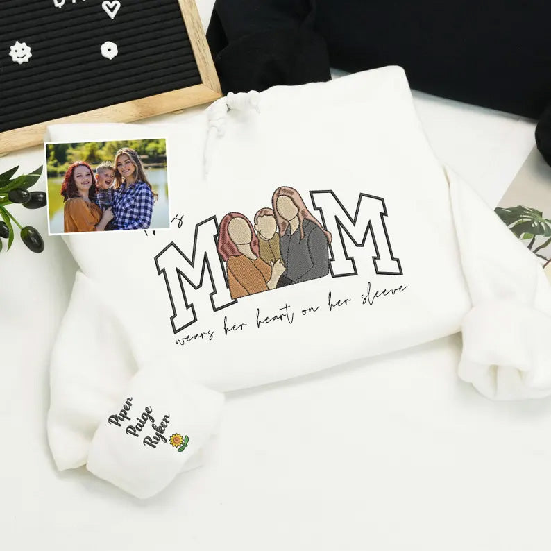💝この「ママの愛を着る」母の日刺繍スパンコールTシャツ