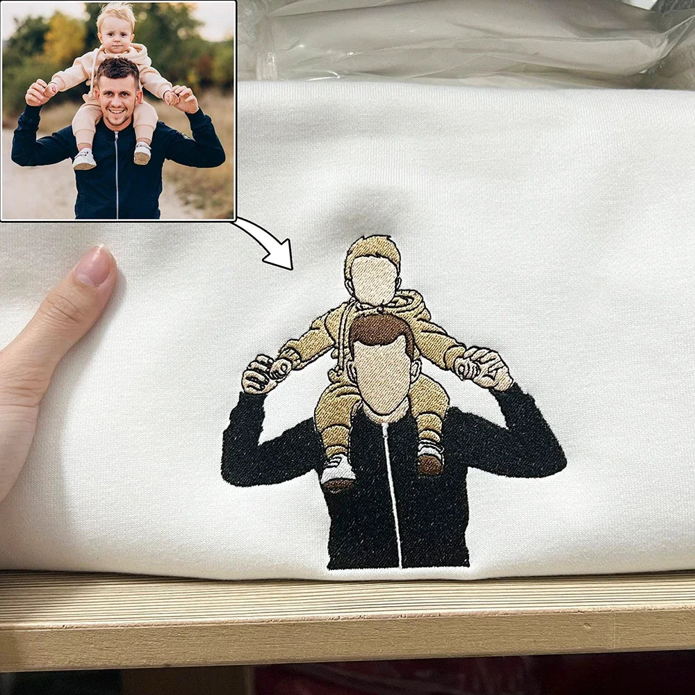 お父さんへのプレゼント：写真入りカスタム刺繍スウェット