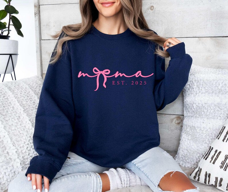 母の日限定｜カスタムピンクリボン「Mom Est. 2025」Tシャツ/スウェット/パーカー