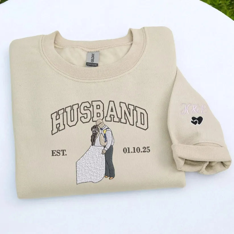 ウェディングフォト刺繍入りスウェットシャツ - 奥様や旦那様へのプレゼントに最適