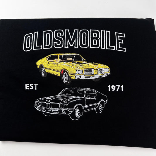 カスタムカー写真ダブル刺繍 Tシャツ／パーカー／スウェット — 彼氏・夫・カーラバーへのサプライズギフト